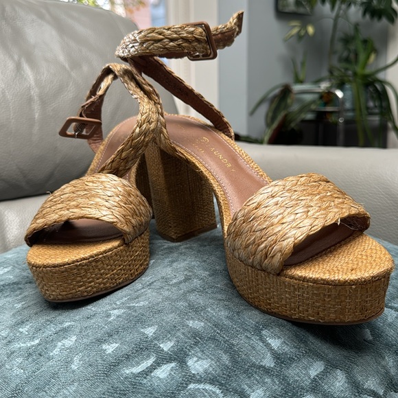 New Chinese Laundry womens Truett Ankle Strap high Heeled Sandal - Picture 2 of 10